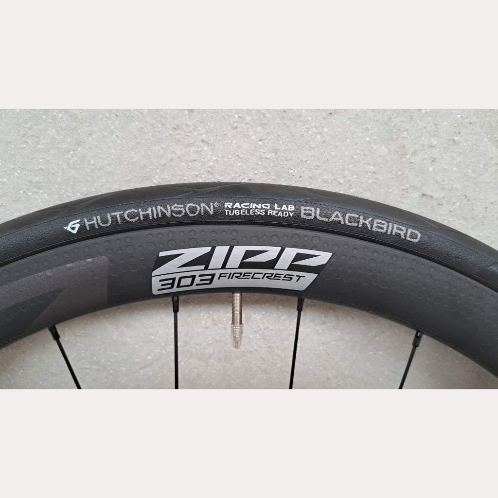 ZIPP 303 FIRECREST XDR (incl. banden Hutchinson Blackbird 28mm TLR)