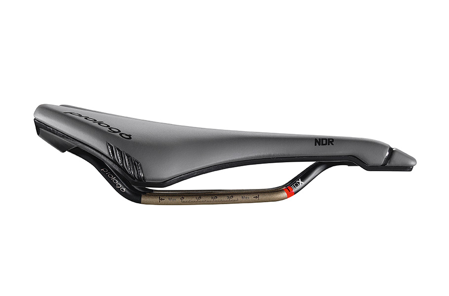 DIMENSION DE SELLE PROLOGO NDR (PONT T-IROX) 143MM