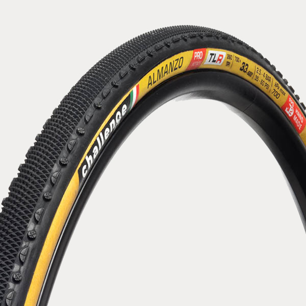 CHALLENGE OUTER TIRE GRAVEL ALMANZO {PRO} {TLR} (OPEN TUBULAR) BLACK/TAN