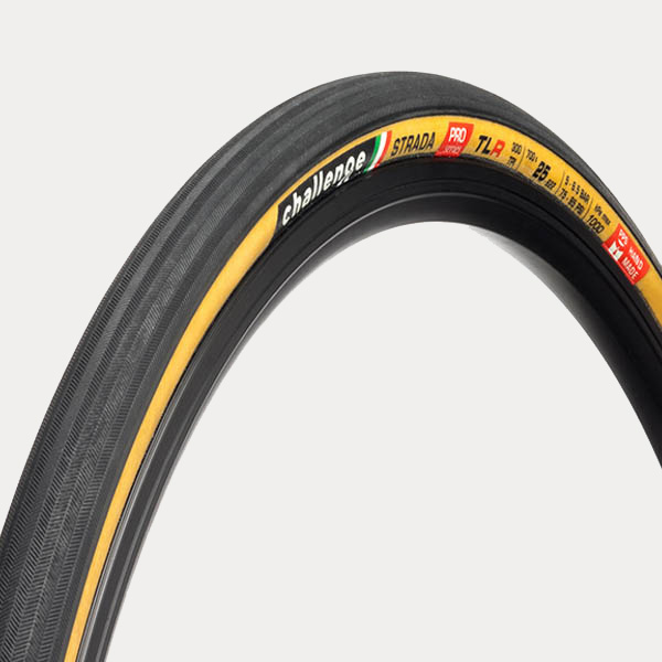 CHALLENGE OUTER TIRE ROAD STRADA {PRO} {TLR} (OPEN TUBULAR) BLACK/TAN