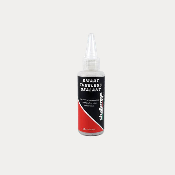 CHALLENGE ACCESSOIRES SMART SEALANT -  MET AANBRENGDOP