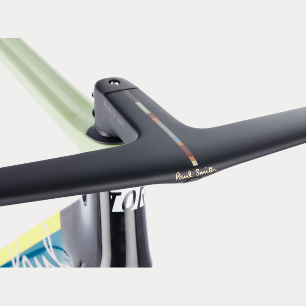 BLACK INC INTEGRATED AERO CARBON COCKPIT AB-02 PAUL SMITH