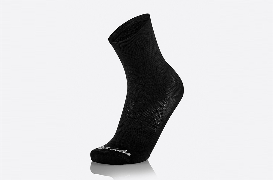 MBWEAR SOCKS 4SEASON H15 ZWART