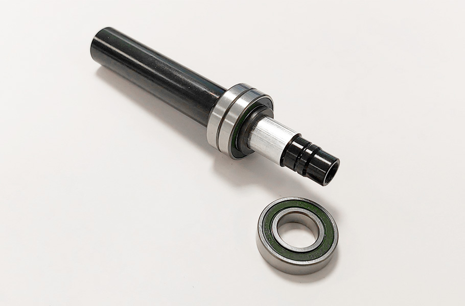 VITTORIA SPARE-PARTS AXLE WITH 2 BEARINGS FORCED WITH STEEL RING + OPPOSITE BEARING