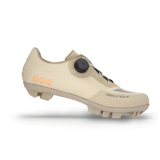 DMT SHOES GRAVEL IAAN TRIPLE SAND